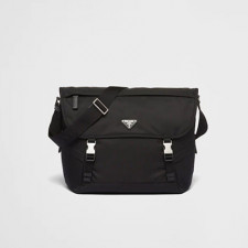 [PRADA] 남성백 FW25 BAG 프라다 리나일론 사피아노 숄더백 2VD052